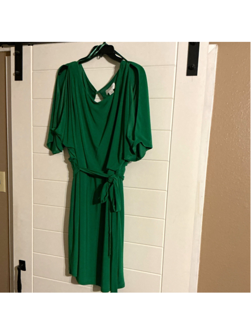 Jessica Simpson Green Solid Wrap Dress 1X Plus Knee Length Belted Fringe Tie
